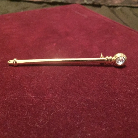 Pin - Picture 1 of 2